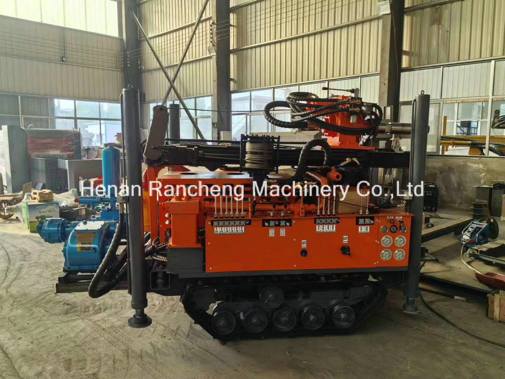 Rig de perforación de pozos de agua Mini Crawler de 180 m con motor YuChai de 77,3 kW para pozo