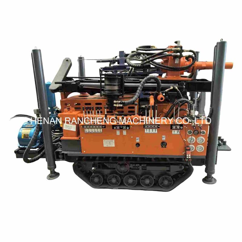 Poderosa plataforma de perforación de pozos de agua Mini Crawler de 180 m con motor YuChai de 77,3 kW para perforación de pozos