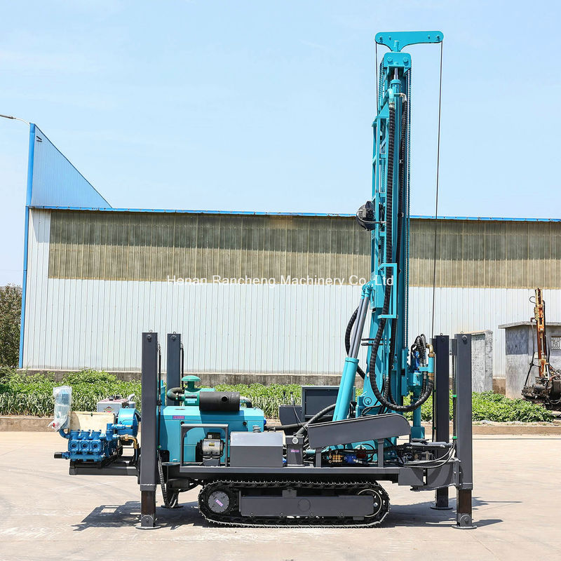 Eficiencia y confiabilidad Profundidad 350m Máquina de perforación de pozos de agua montada en un rastreador con motor Yuchai de 91 kW