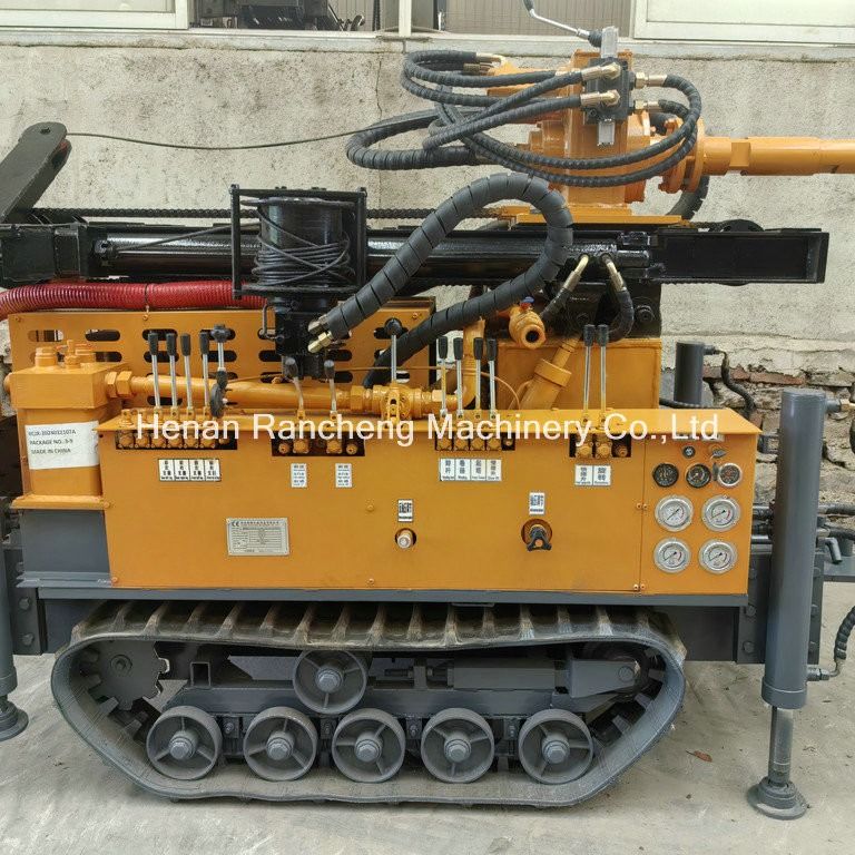Rig de perforación de pozos de agua neumático de 180 m Rig de montaje de rastreador multifunción con diesel Quanchai de 55 kW