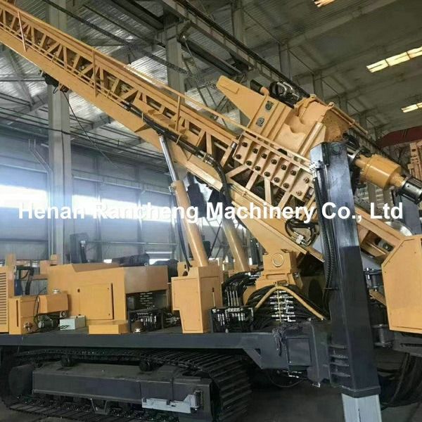 RCF700C Máquina de perforación multifuncional de 700 metros montada en una plataforma móvil de perforación de pozos de agua