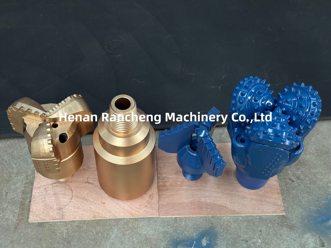 Profundidad del pozo de agua de 300 m Tipo de máquina de perforación de tipo de rastreador Máquina de perforación de 85 kW Motor Yuchai