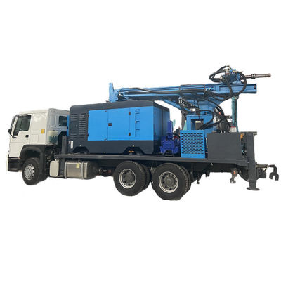 500 metros de profundidad de la perforación de pozos Rig de agua camiones 266HP carga motor 40 - 130rpm velocidad de rotación