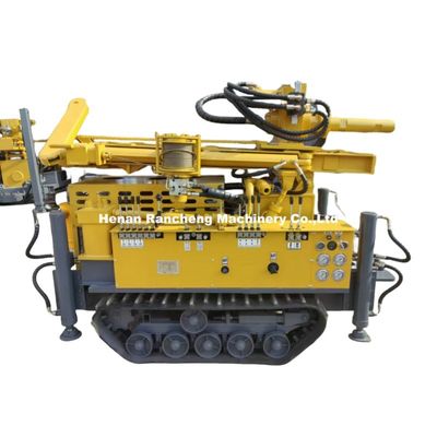 Motor diesel de 42 kW Máquina de perforación de pozos de agua montada en un pequeño rastreador