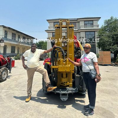 Máquina de perforación de pozos de agua hidráulica de 200 m con 40 caballos de fuerza de tractor